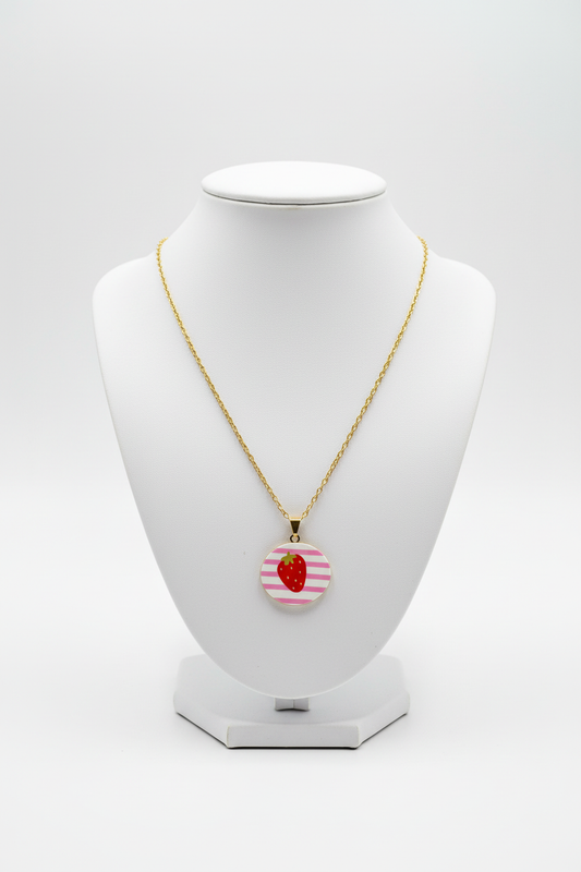 Collana con ciondolo fragola