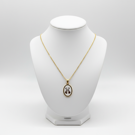 Collana Panda su busto bianco